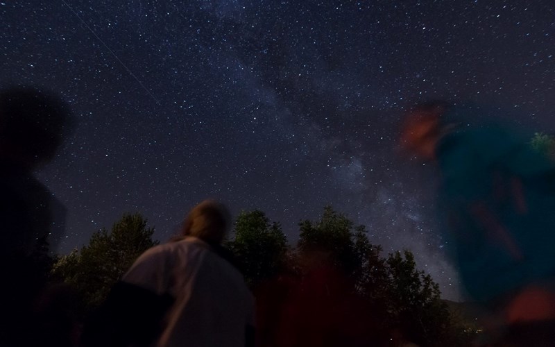 Location Astro-Randonnée : Balade sous la voûte céleste entre ciel étoilé et constellations à Vallouise